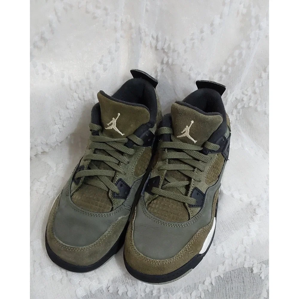 Jordan 4 Retro SE Craft Olive Kids Sneakers FB9929-200 Medium‎ Olive Size 2Y